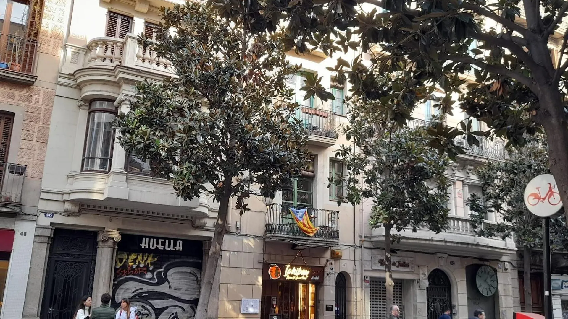 La Casa De Laura Nisia B&B Barcelona
